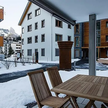 Sleeps 6 Wifi
